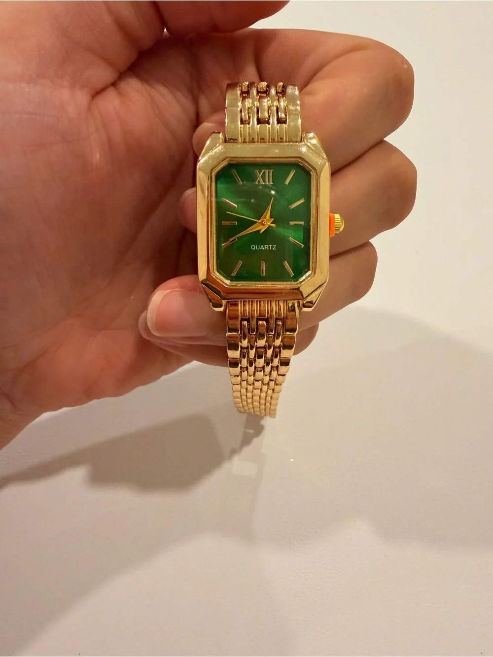 Quartz Gold-Tone Women's Bracelet Watch with Green Dial